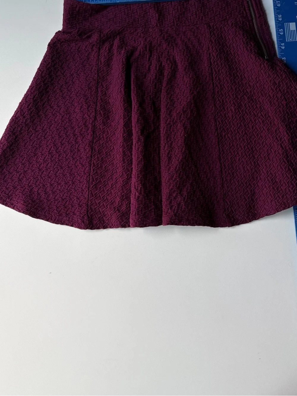 Women's Textured Midi Skirt in Deep Plum